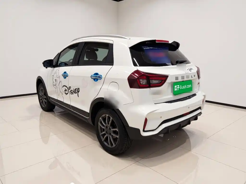 Geely Vision X3 — миниатюра 4