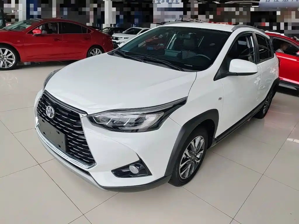 Toyota Yaris L