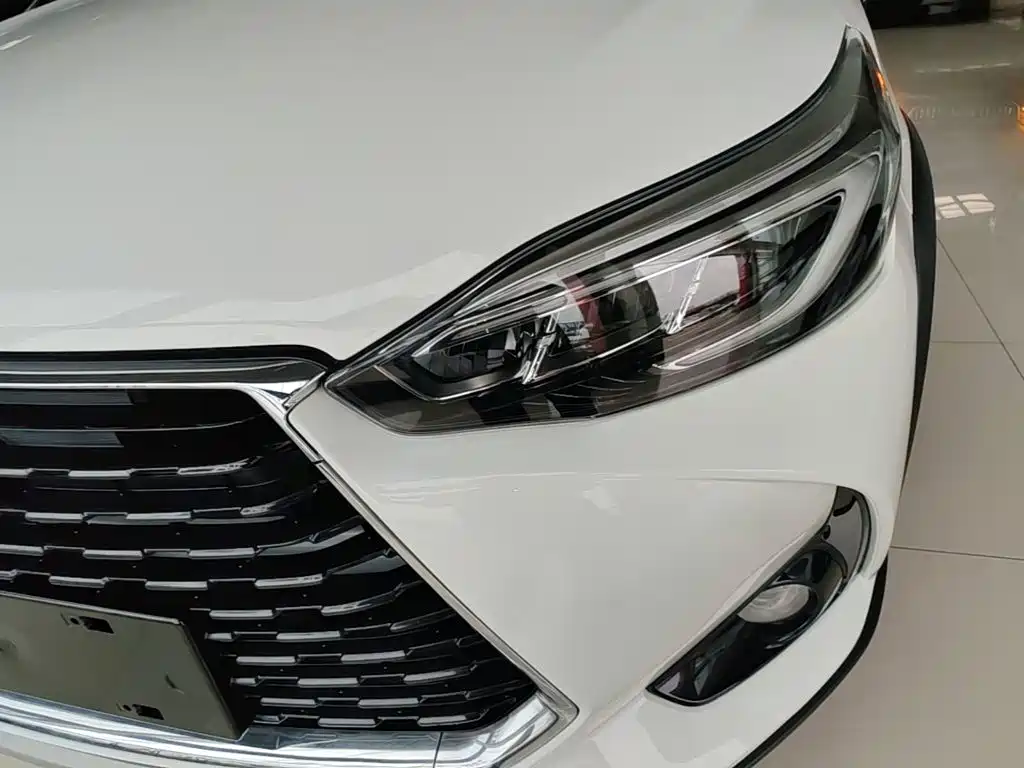 Toyota Yaris L — миниатюра 24