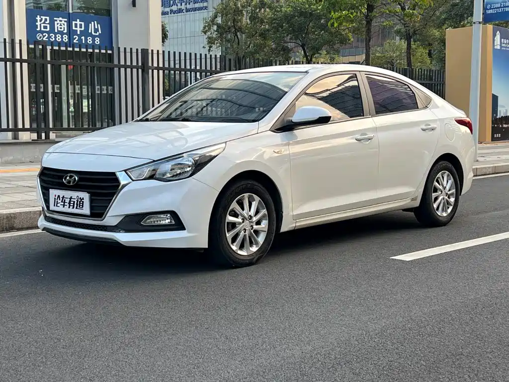 Hyundai Verna