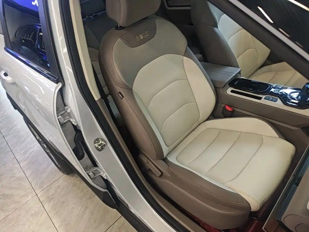 Geely Icon — миниатюра 25