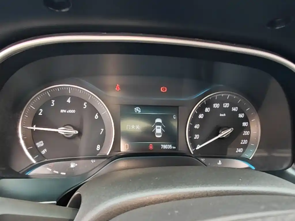Buick Excelle — миниатюра 12