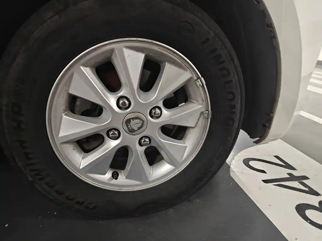 Foton ix5 — миниатюра 8