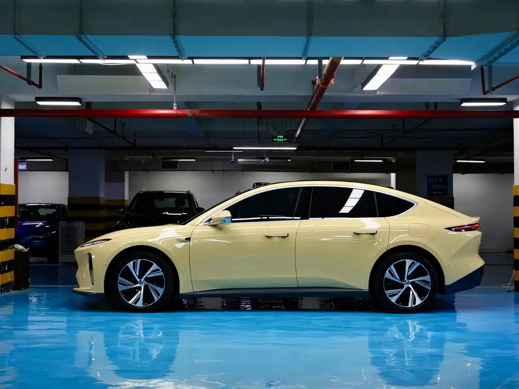 NIO ET5 — миниатюра 2
