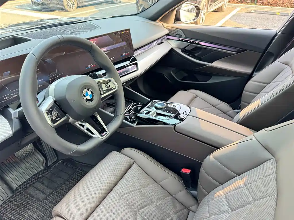 BMW 5 Series 5 2024 530i Premium M Sport