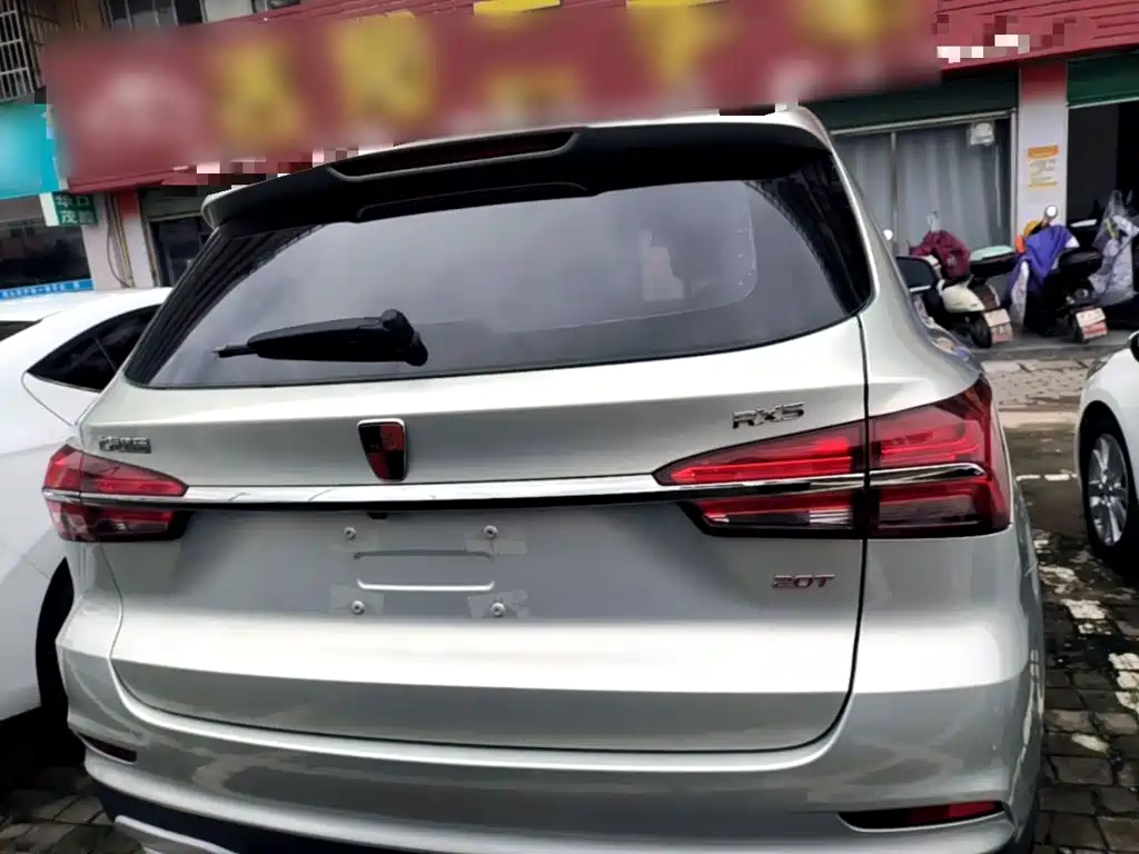 Roewe RX5 — миниатюра 6