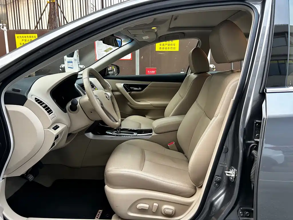 Nissan Teana — миниатюра 5