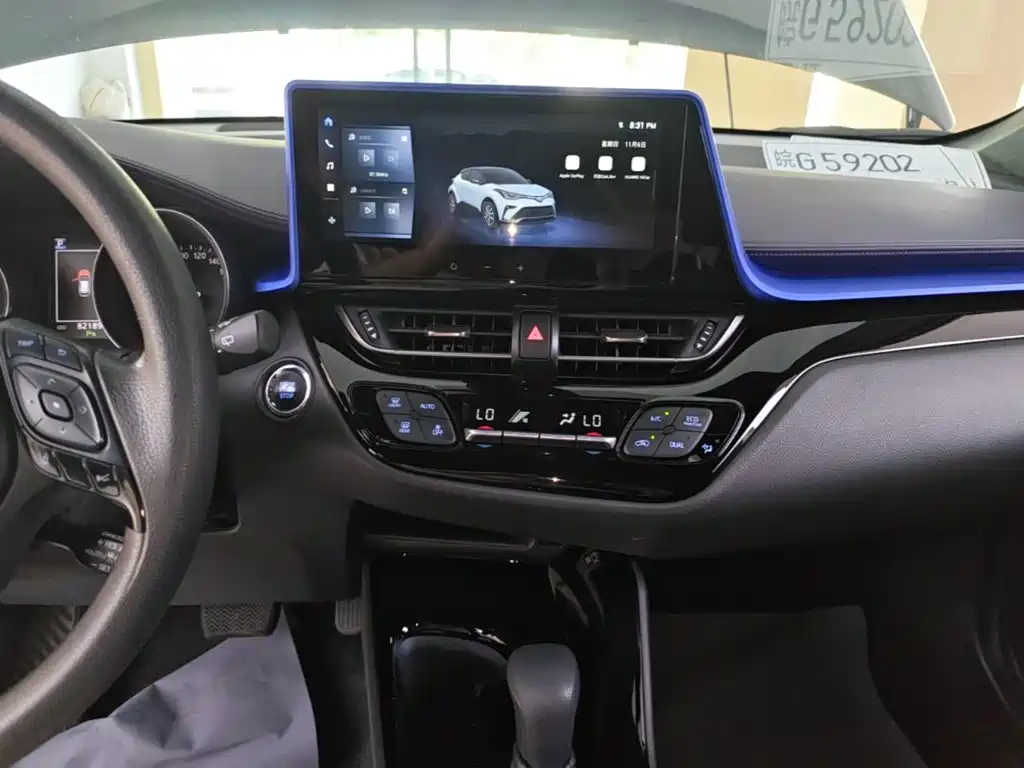 Toyota IZOA — миниатюра 13