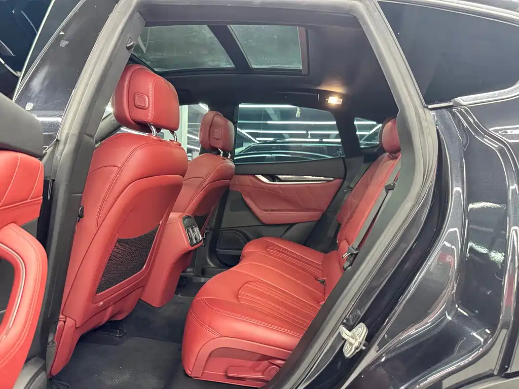 Maserati Levante 2016 3.0T