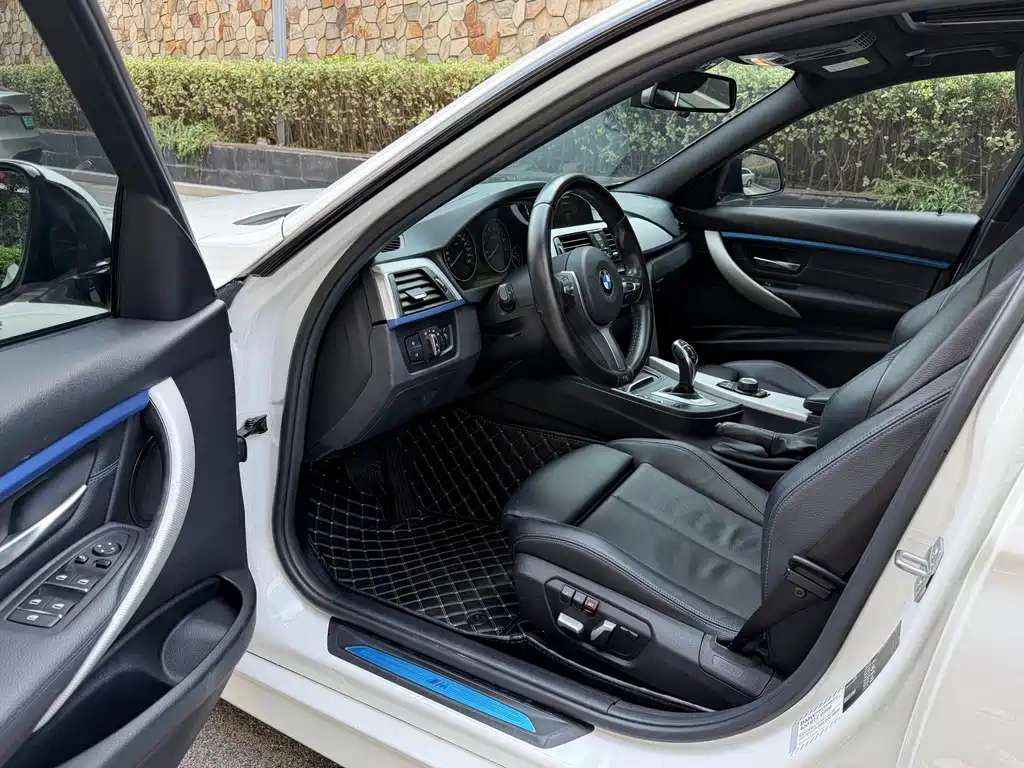 BMW 3 Series — миниатюра 4