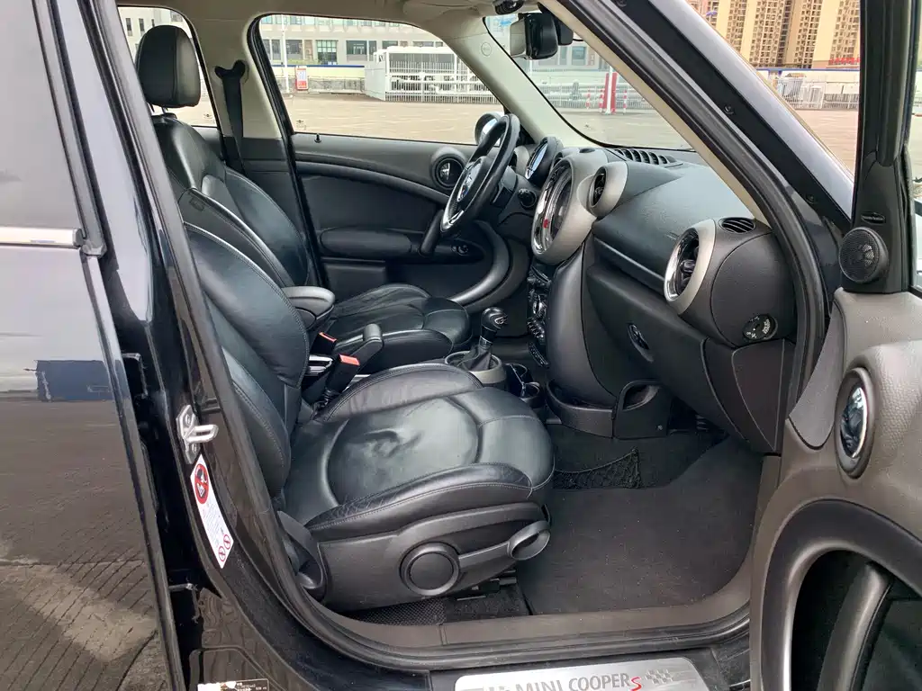 MINI Mini Countryman — миниатюра 8