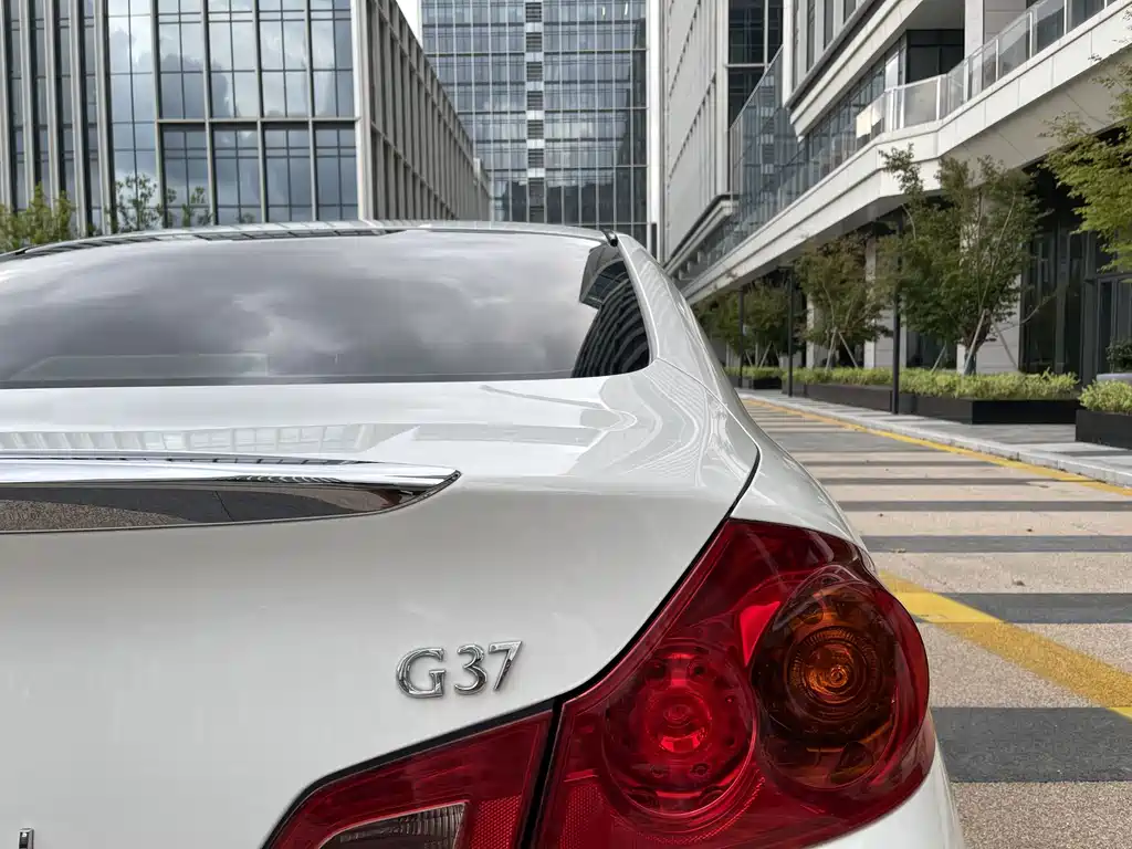 Infiniti G — миниатюра 17