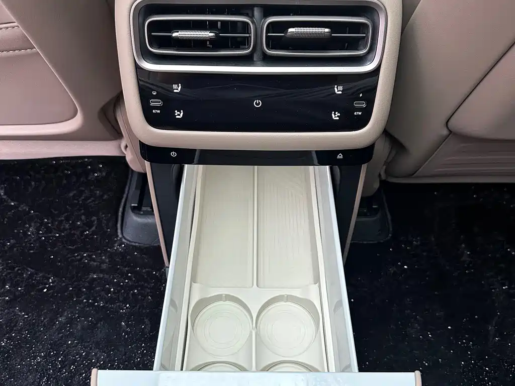 Li Auto Li i6 — миниатюра 12