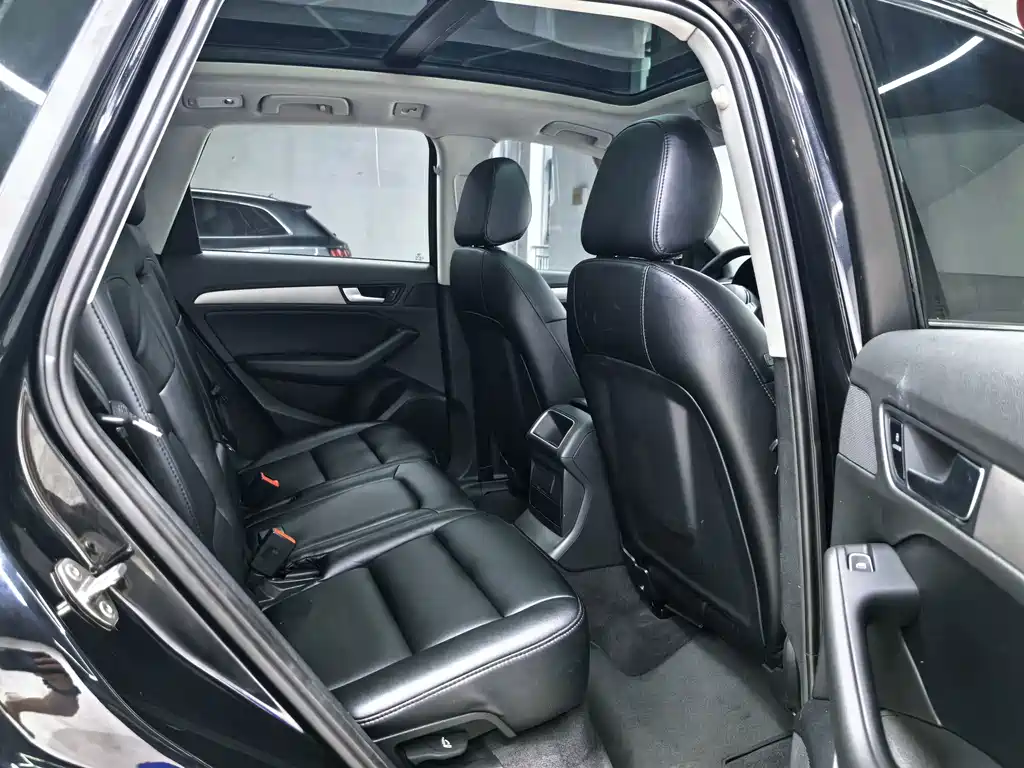 Audi Q5 — миниатюра 8