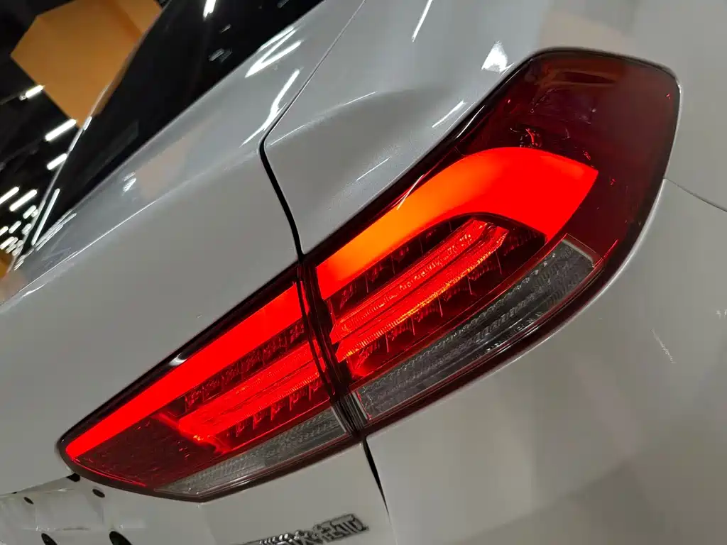 Kia K4 — миниатюра 16