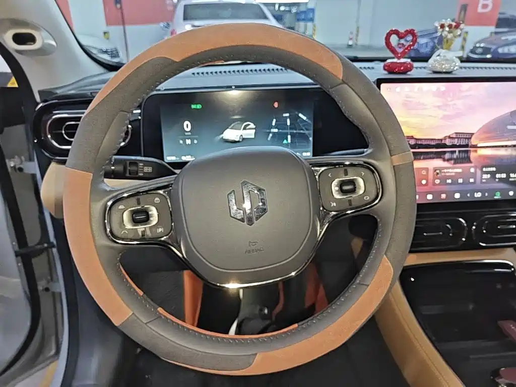 Leapmotor Leapmotor C01 — миниатюра 11