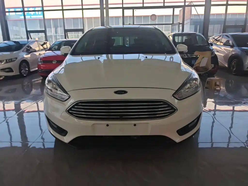 Ford Focus — миниатюра 3