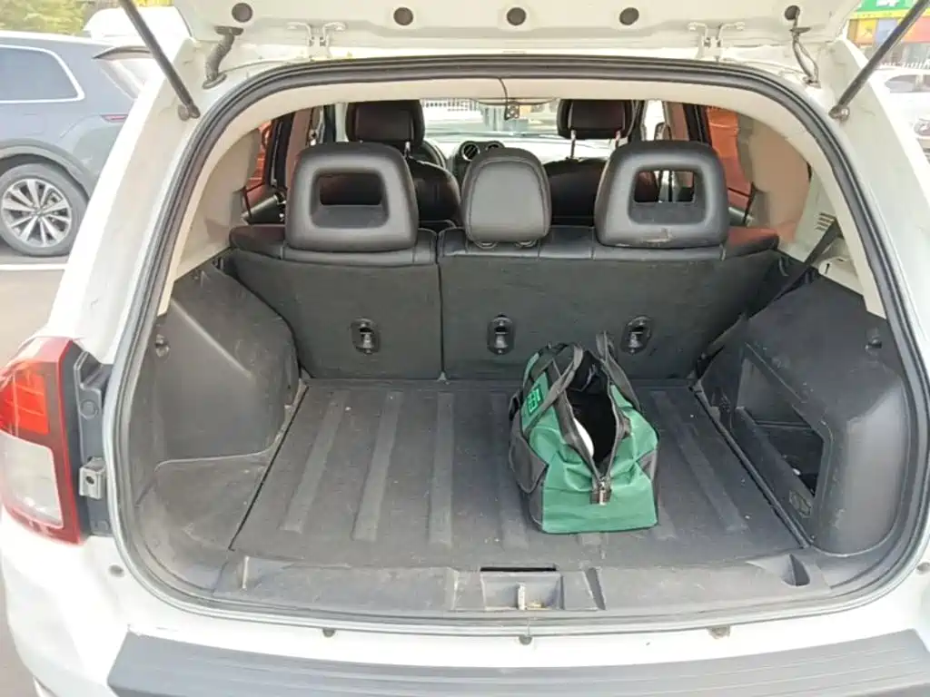 Jeep Compass (Import) — миниатюра 19