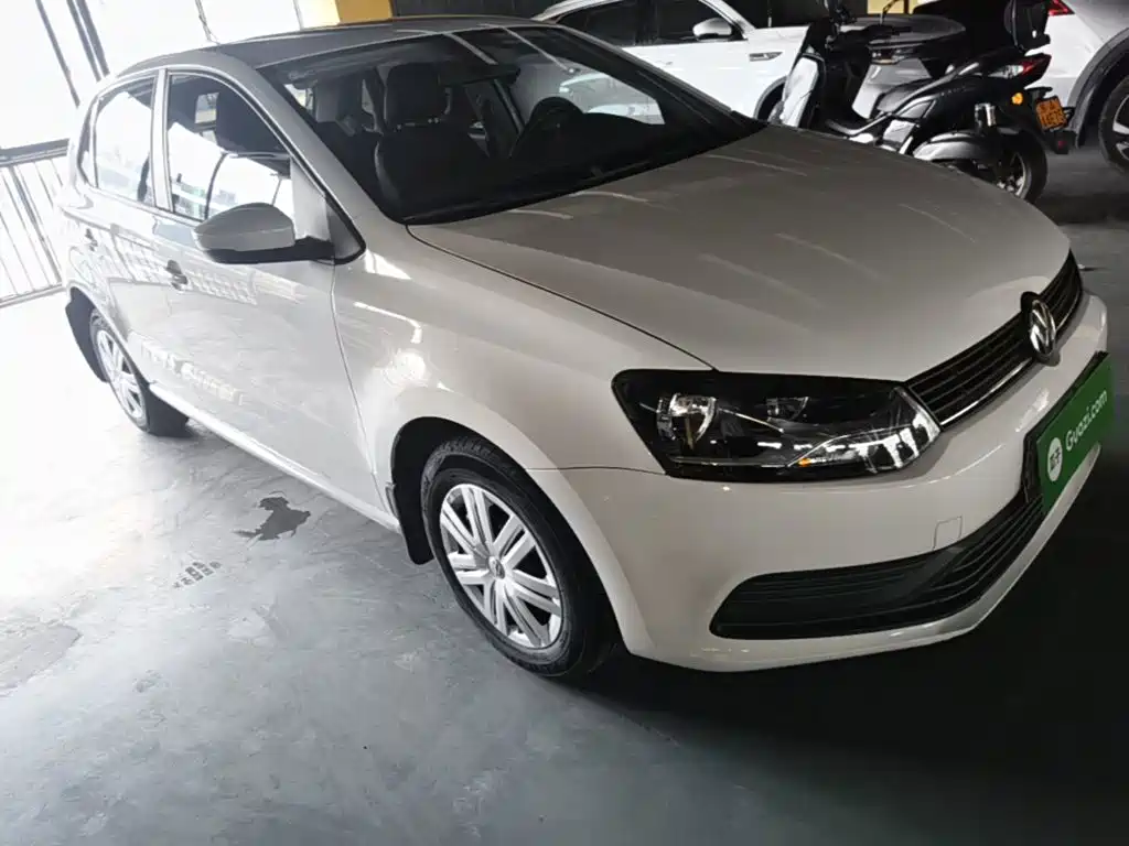 Volkswagen Polo — миниатюра 4