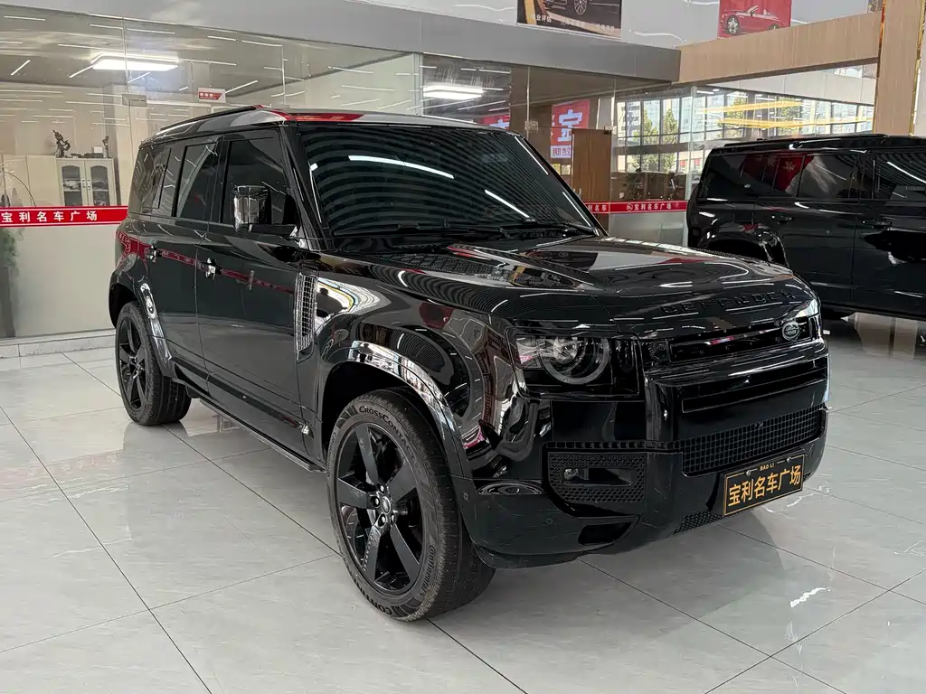 Land Rover Defender — миниатюра 3