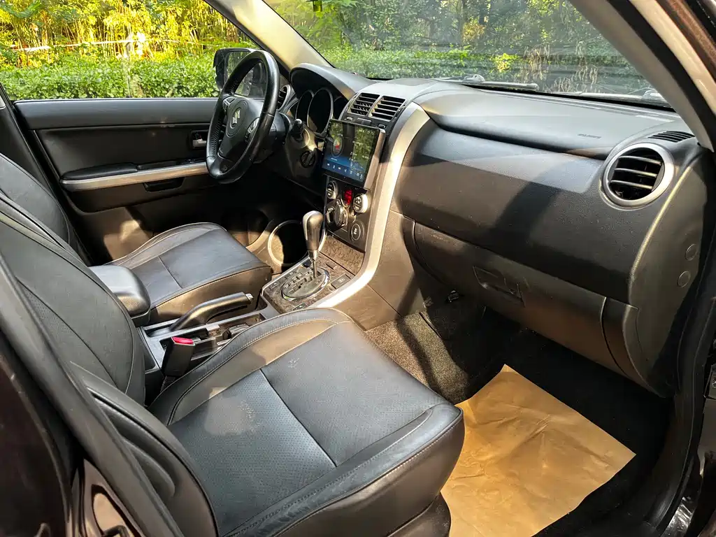 Suzuki Grand Vitara — миниатюра 10