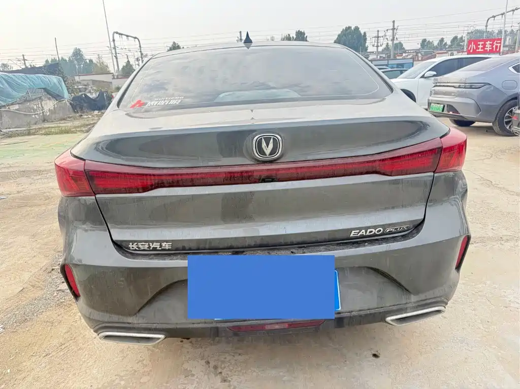 Changan Eado — миниатюра 8