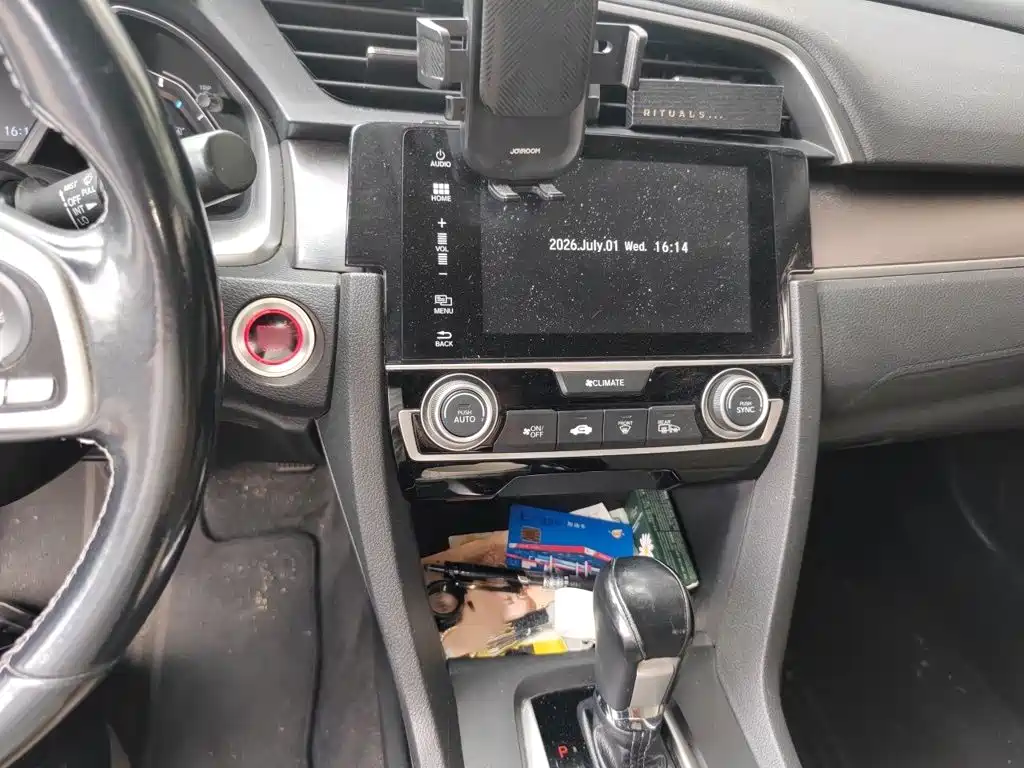 Honda Civic — миниатюра 6
