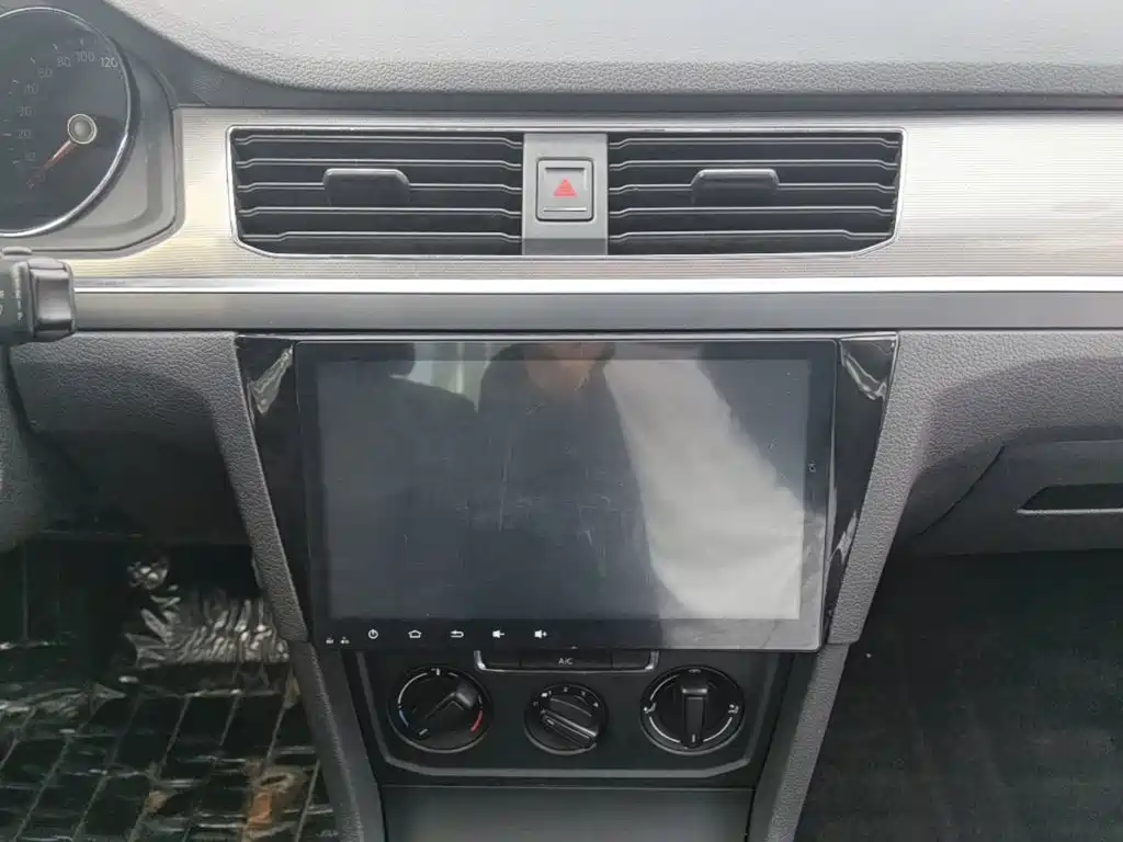 Volkswagen Bora — миниатюра 13
