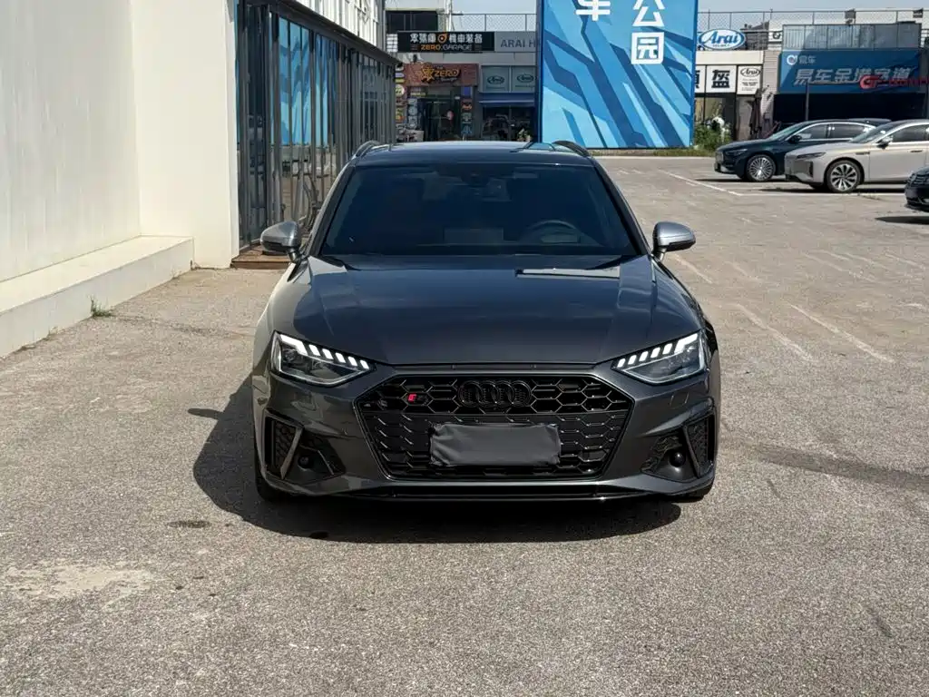 Audi S4 — миниатюра 2