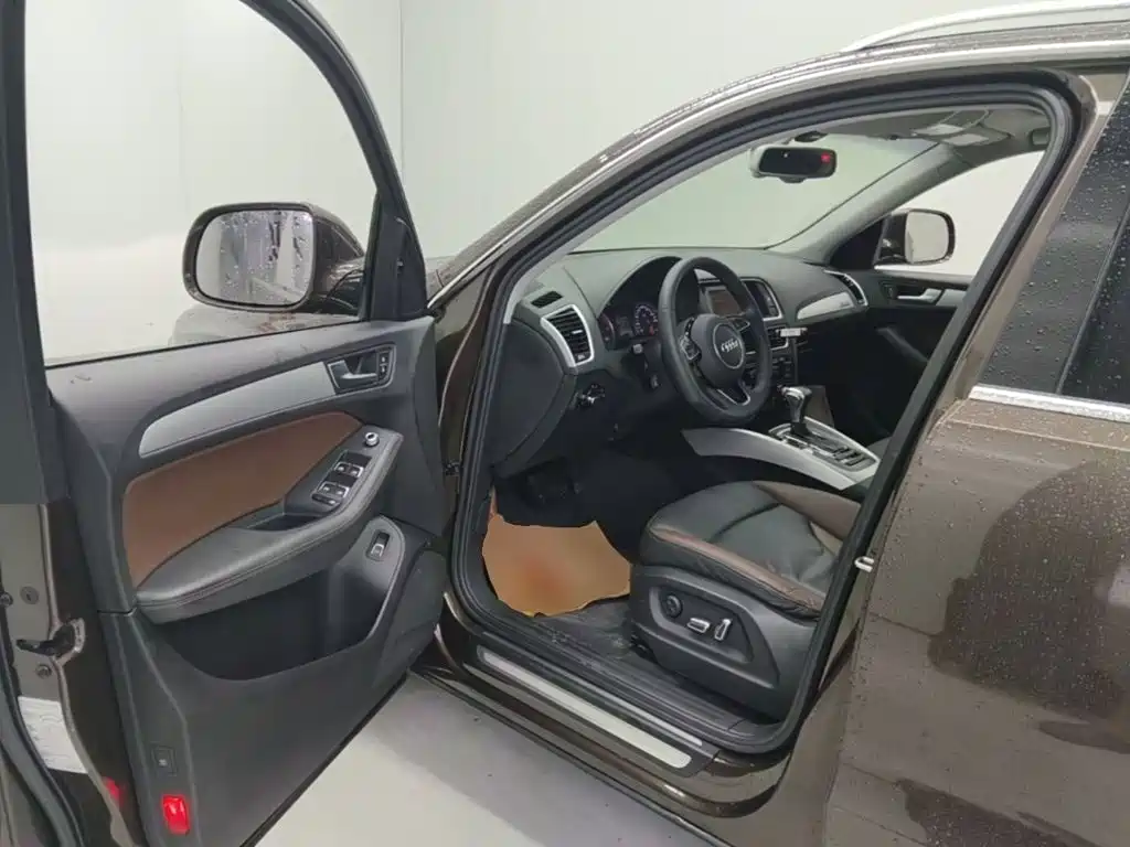 Audi Q5 — миниатюра 12