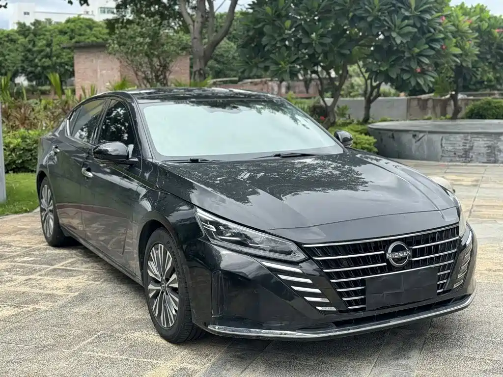 Nissan Teana — миниатюра 3