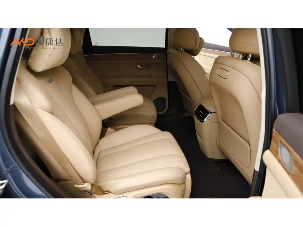 Aito M7 2024 1.5T Smart Drive Ultra 6 мест