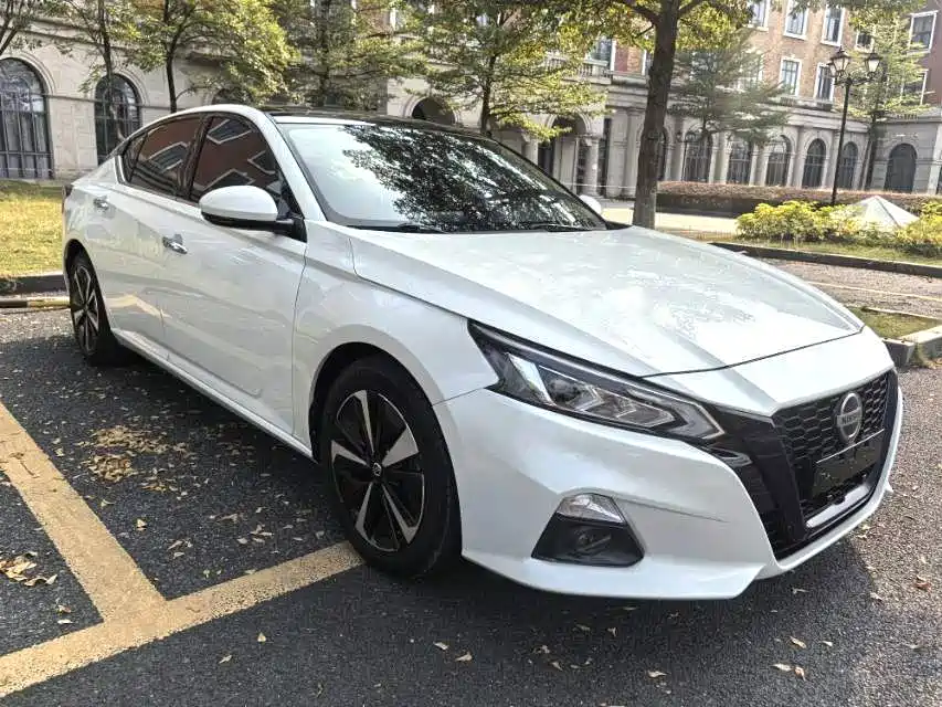 Nissan Teana — миниатюра 4