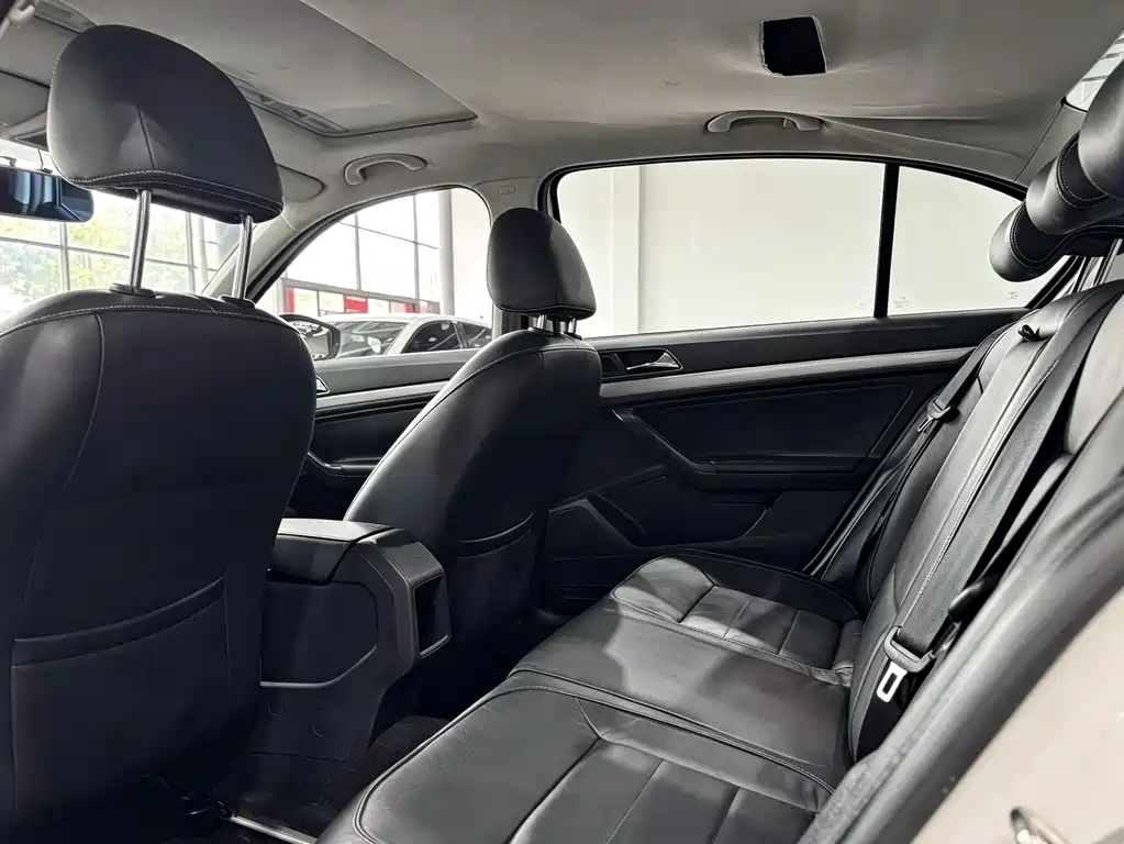 Volkswagen Lavida — миниатюра 15