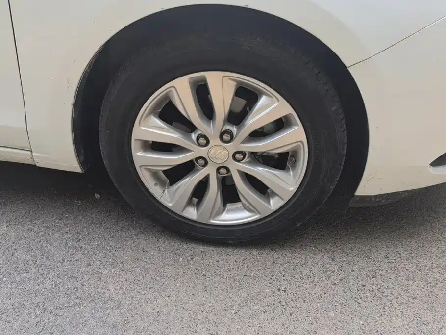 Buick Excelle — миниатюра 6