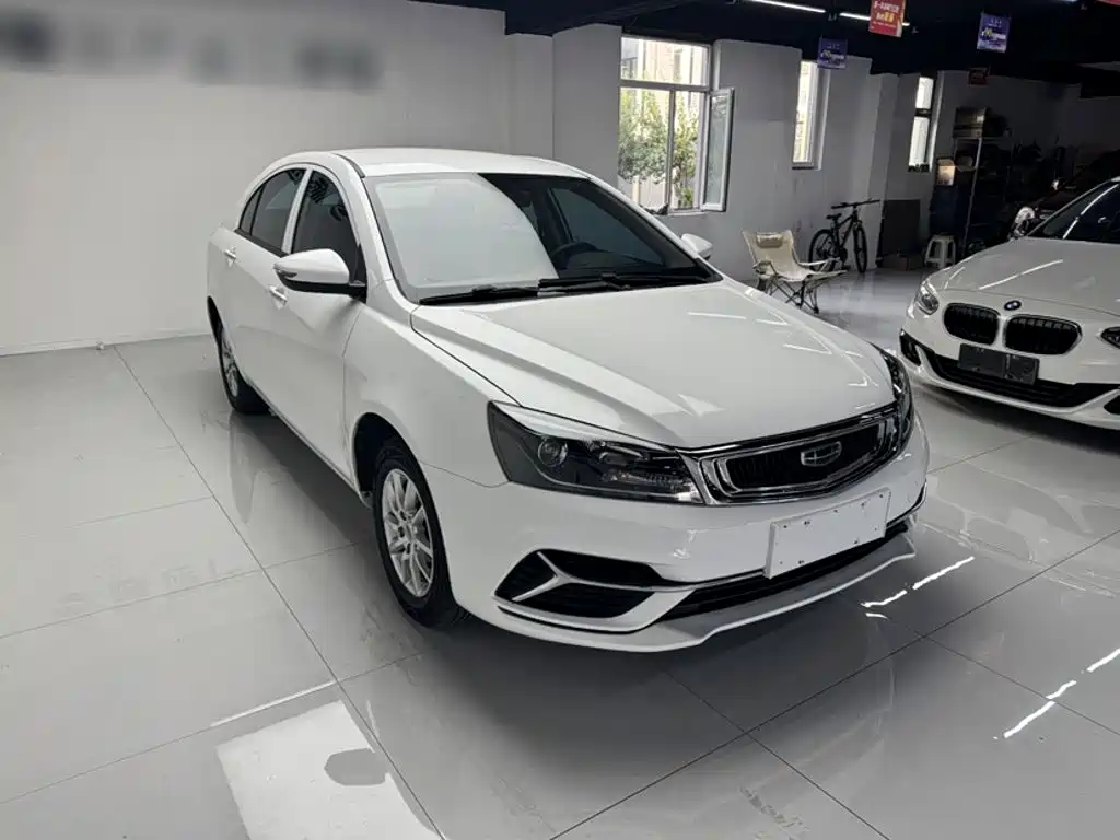 Geely Emgrand — миниатюра 4