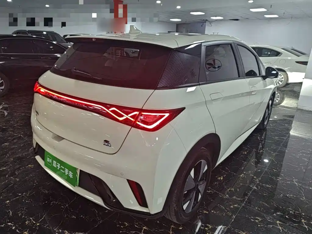 BYD Dolphin — миниатюра 7