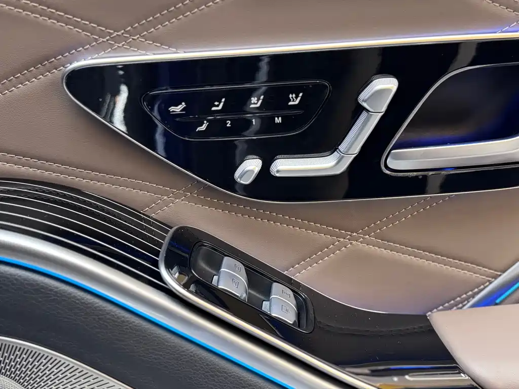 Mercedes-Benz S-Class — миниатюра 22