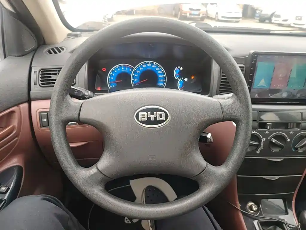 BYD F3 — миниатюра 11