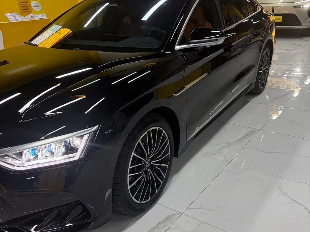 BYD Han — миниатюра 8