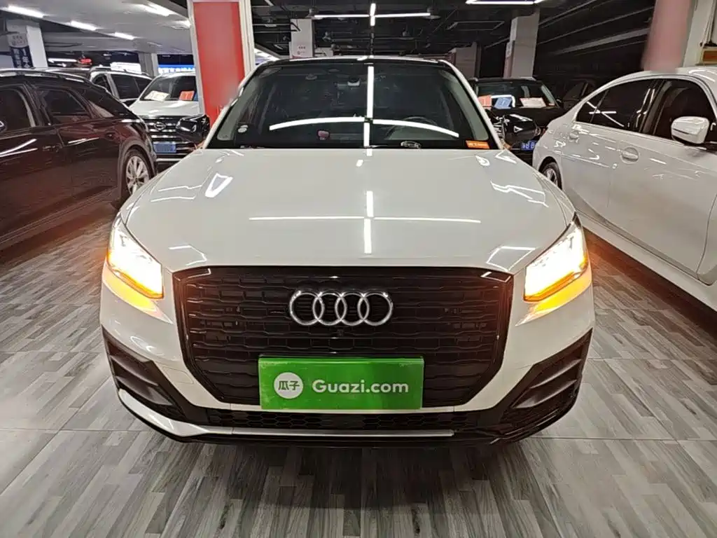 Audi Q2L — миниатюра 3