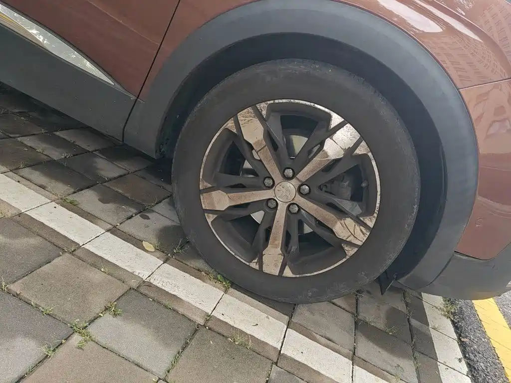 Peugeot 4008 — миниатюра 8