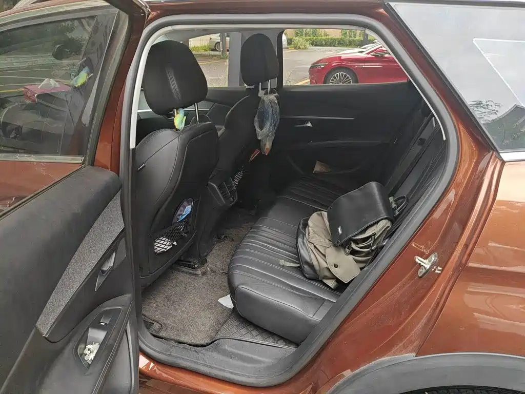 Peugeot 4008 — миниатюра 18