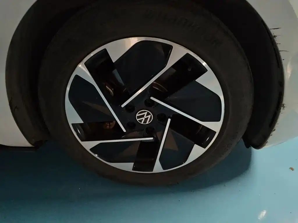 Volkswagen ID.3 — миниатюра 8