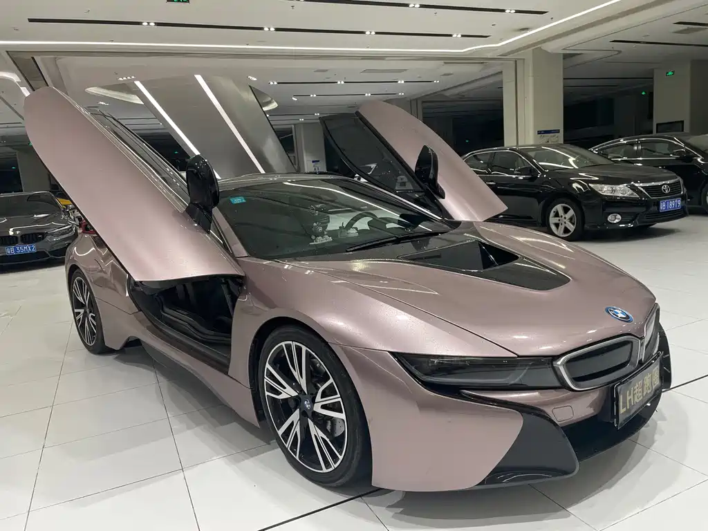 BMW i8 — миниатюра 3