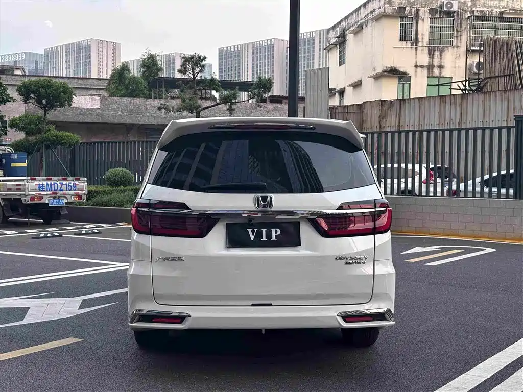 Honda Odyssey — миниатюра 8
