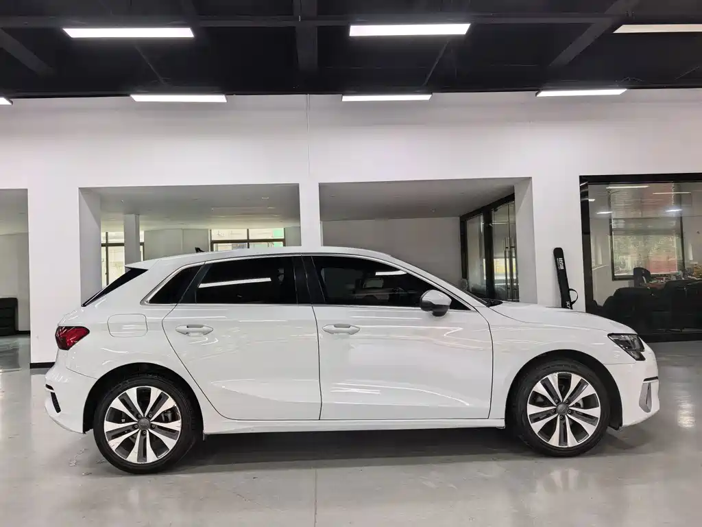 Audi A3 — миниатюра 5