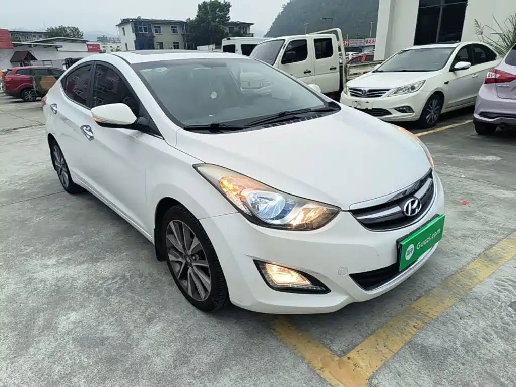 Hyundai Elantra Langdong — миниатюра 4