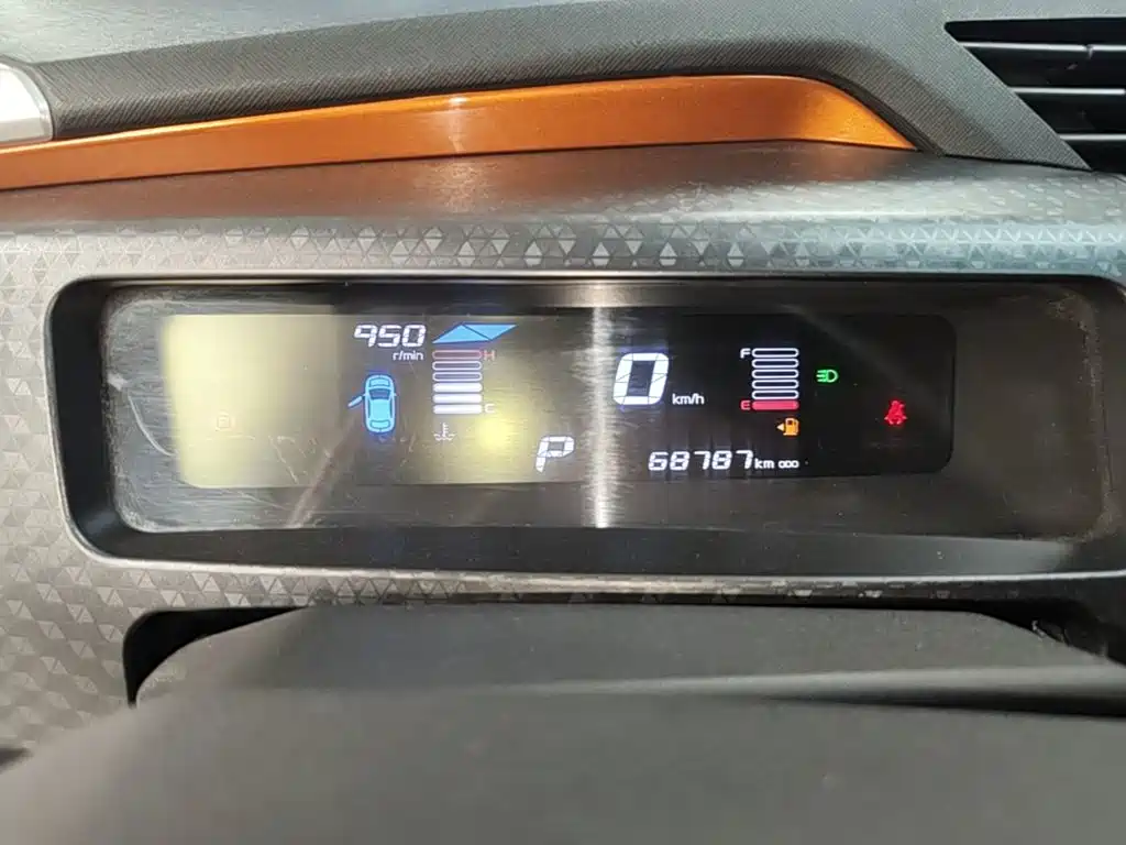 Geely Vision X1 — миниатюра 12