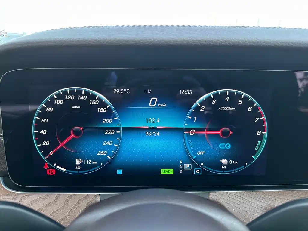 Mercedes-Benz E-Class New Energy - фото 27
